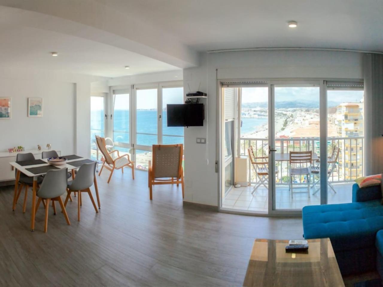 Апартаменти Loft En Residencial 1ª Linea Con Piscina Альґарробо-Коста Екстер'єр фото