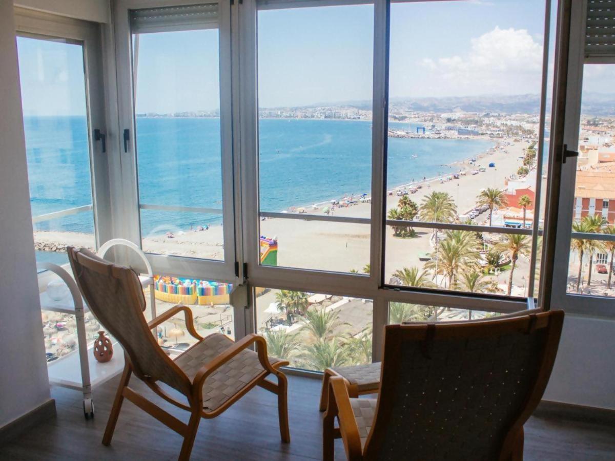 Апартаменти Loft En Residencial 1ª Linea Con Piscina Альґарробо-Коста Екстер'єр фото