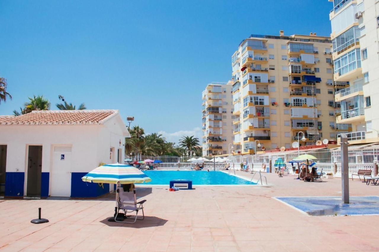 Апартаменти Loft En Residencial 1ª Linea Con Piscina Альґарробо-Коста Екстер'єр фото