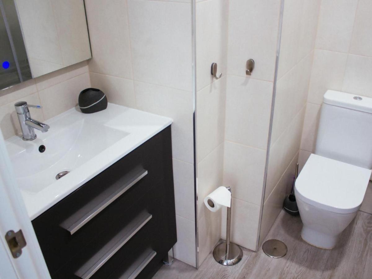 Апартаменти Loft En Residencial 1ª Linea Con Piscina Альґарробо-Коста Екстер'єр фото